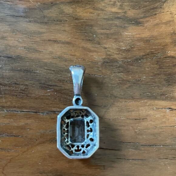 Blue Topaz Silver.925 Filigree Vintage Pendant - Picture 5 of 6